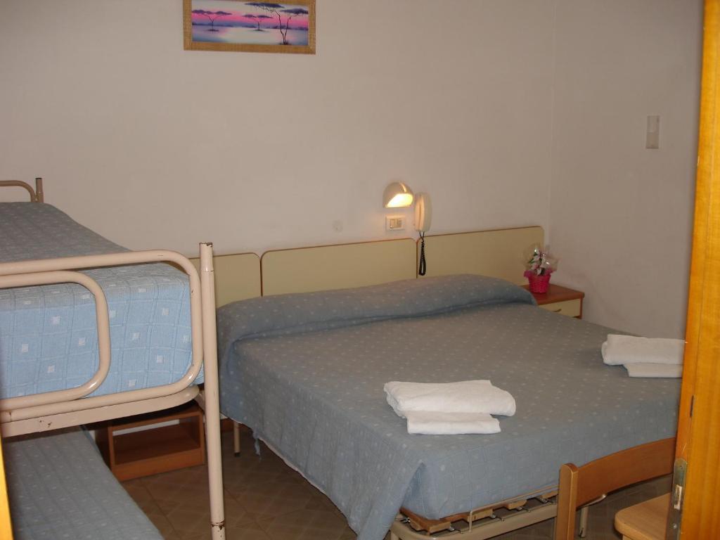 Hotel Madrid Rimini Zimmer foto